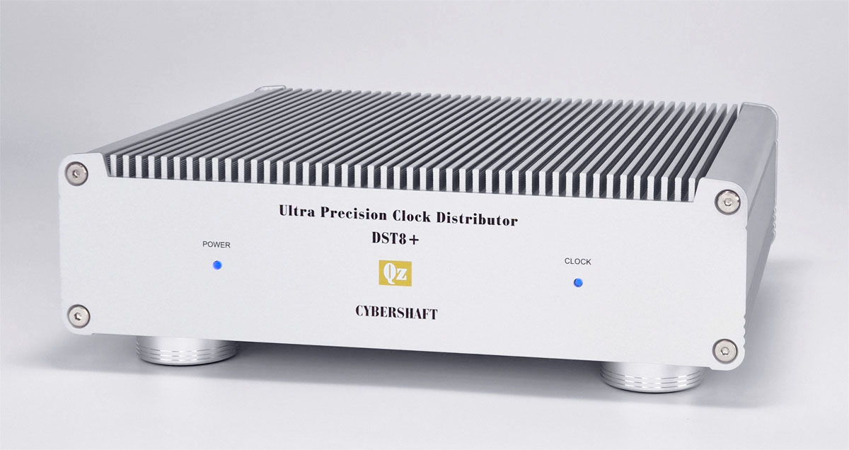 CYBERSHAFT clock distributor DST8+